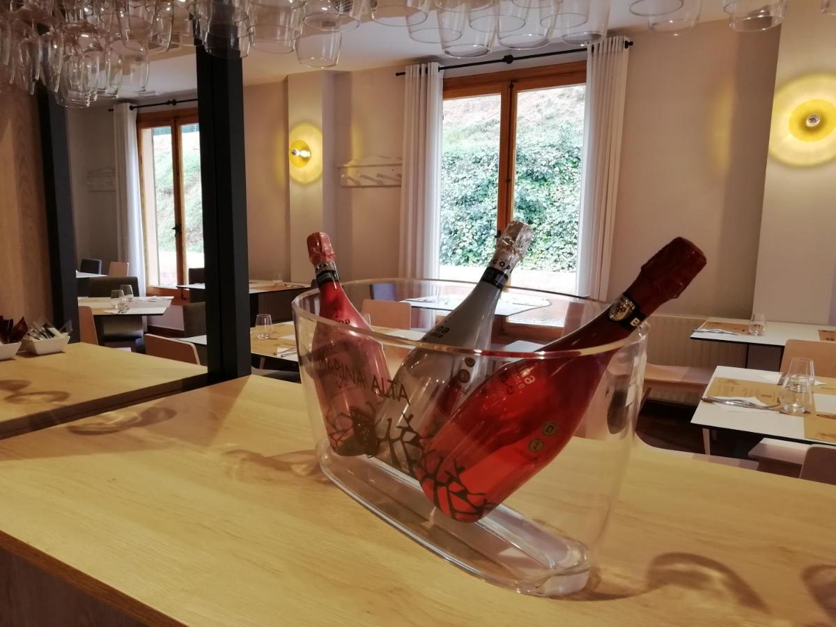 阿尔托米拉露营别墅酒店 纳瓦哈斯 外观 照片